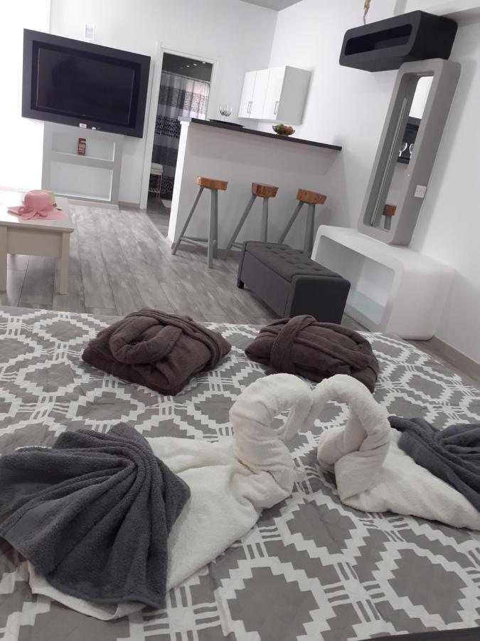 Deluxe Yiota'S Studio ! Klorakas Екстер'єр фото