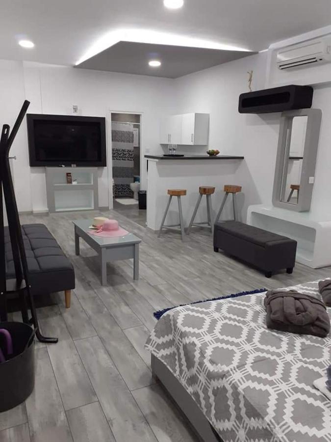 Deluxe Yiota'S Studio ! Klorakas Екстер'єр фото