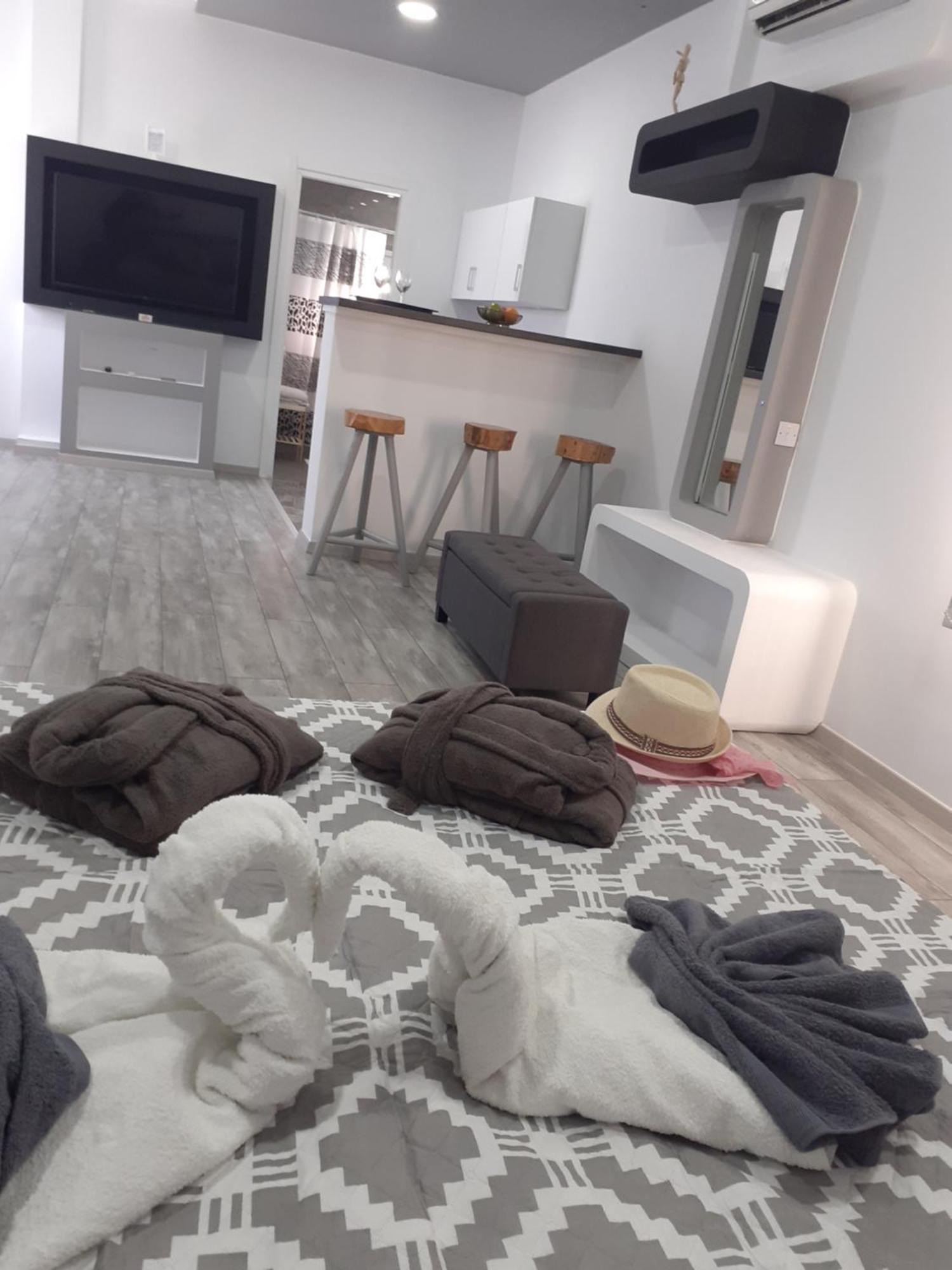 Deluxe Yiota'S Studio ! Klorakas Номер фото