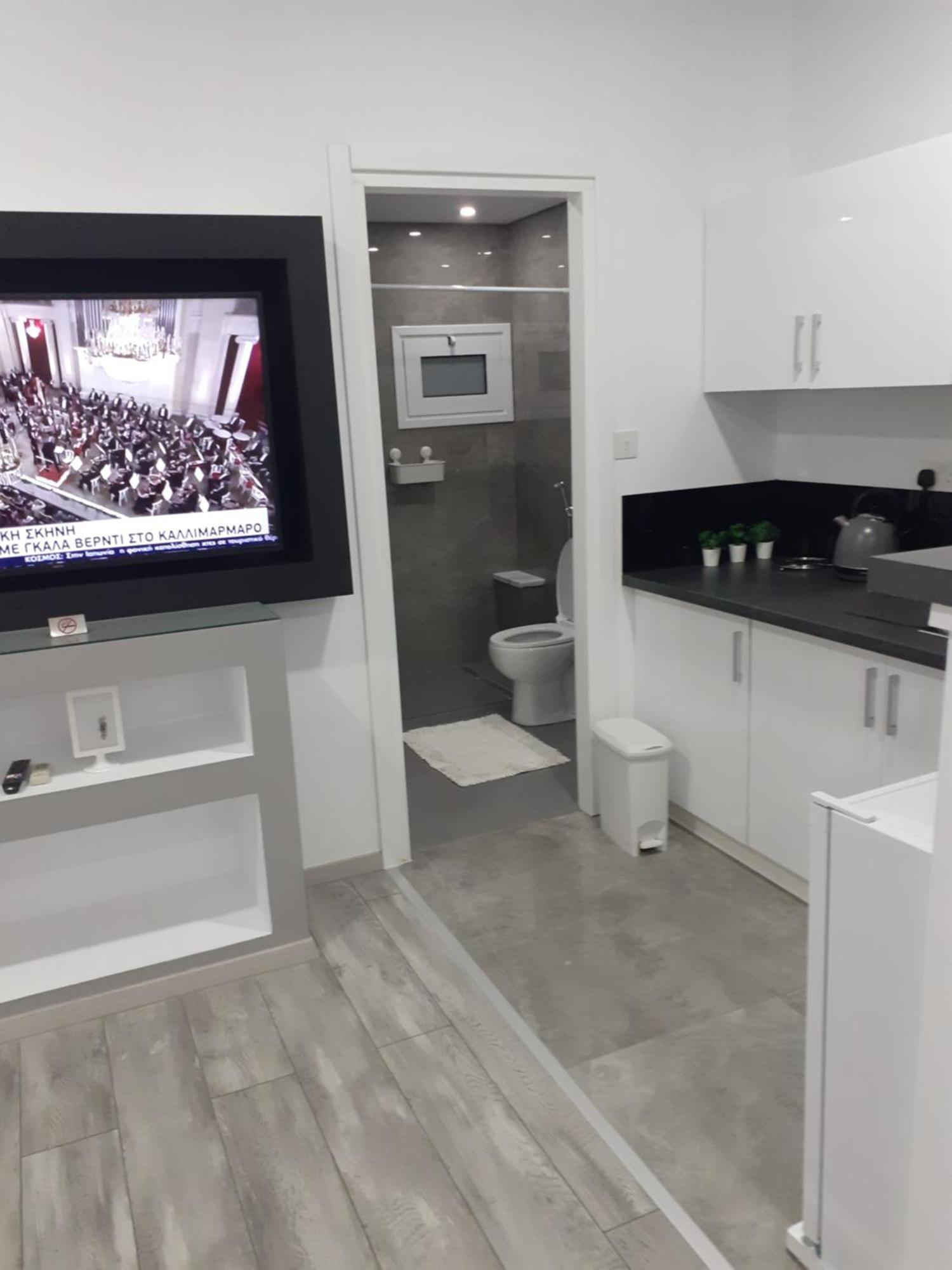 Deluxe Yiota'S Studio ! Klorakas Номер фото